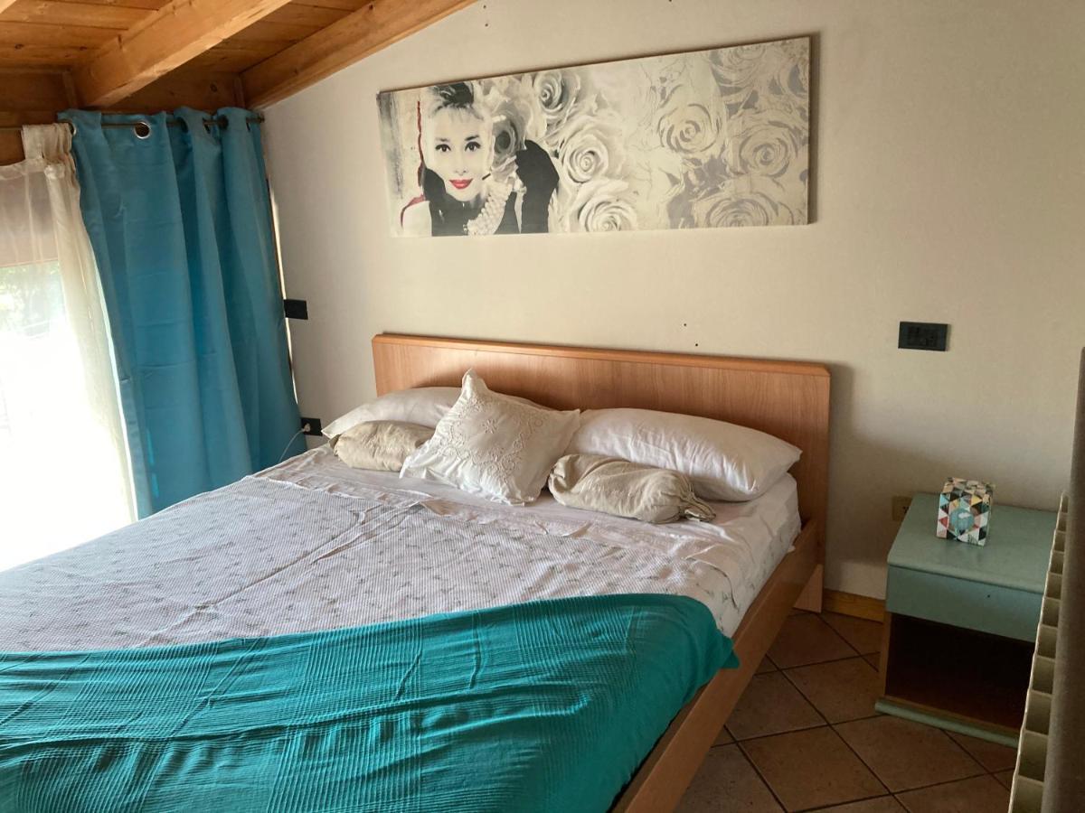 Casa Cinema Apartment Bergamo Bagian luar foto
