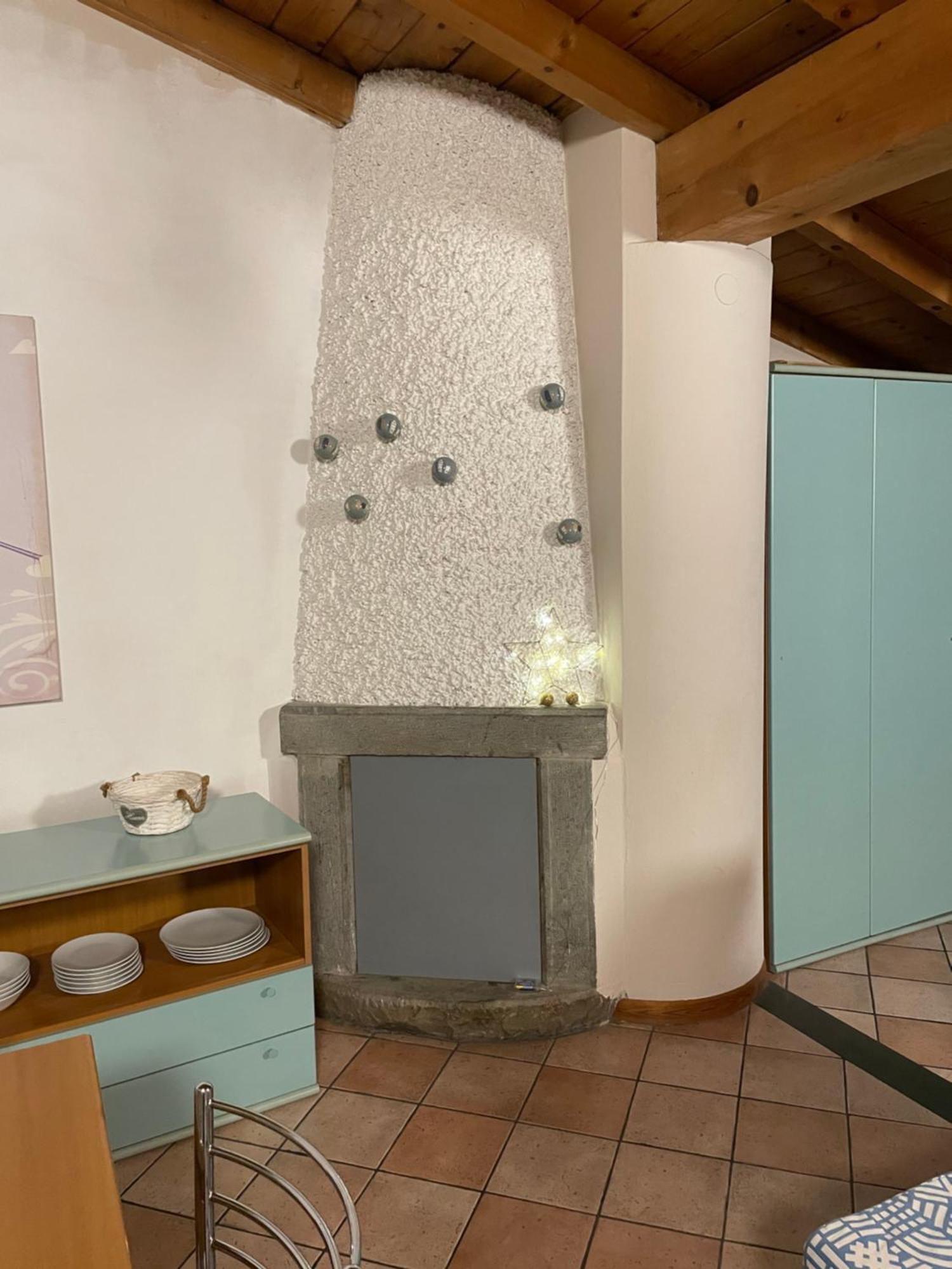 Casa Cinema Apartment Bergamo Bagian luar foto