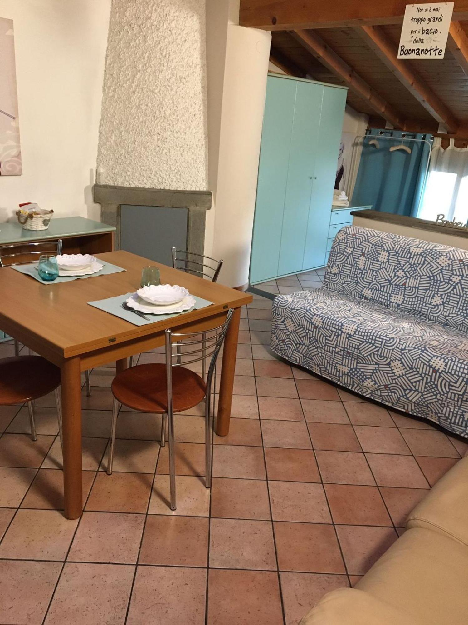 Casa Cinema Apartment Bergamo Bagian luar foto